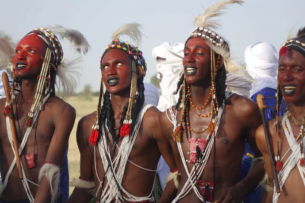 Nigi - co powinieneś wiedzieć o fascynującej kulturze Nigeryjczyków