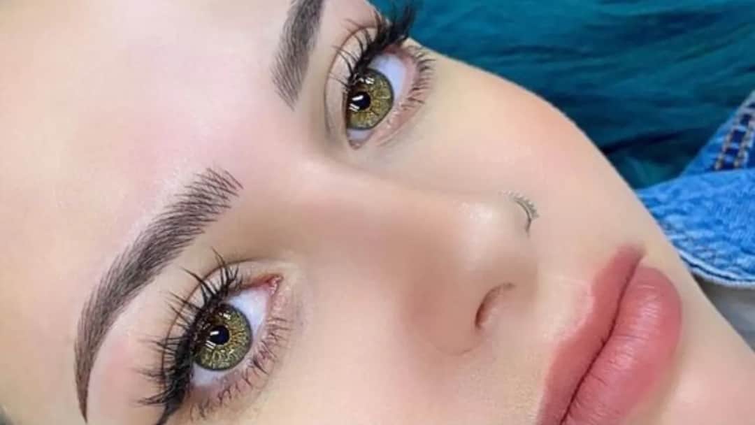 Makijaż permanentny brwi ile kosztuje? Poznaj ceny i metody! Makijaż permanentny brwi ile kosztuje? Poznaj ceny i metody!